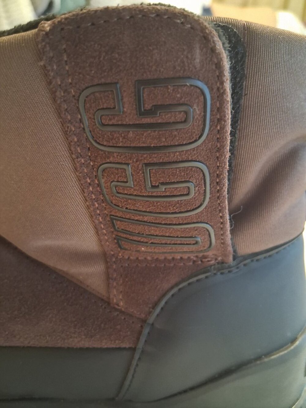 UGG Classic Klamath Mini Winter Boot - Picture 11 of 13